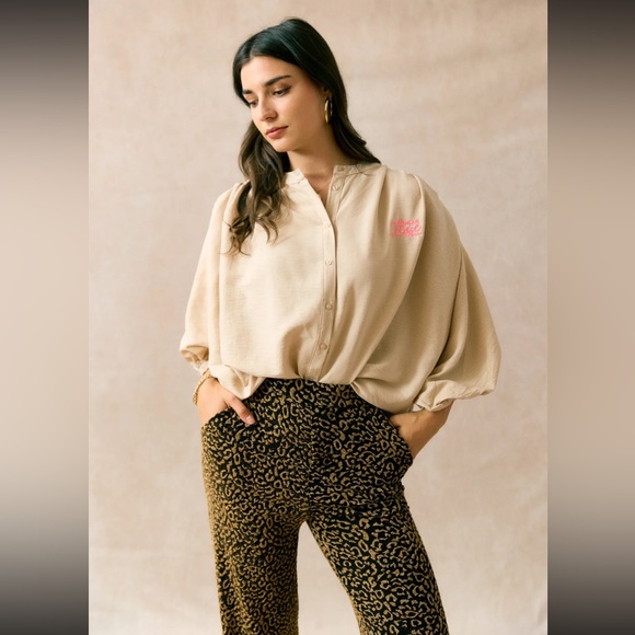 From Paris! fabulous Chic Button Down Blouse - Picture 2 of 6